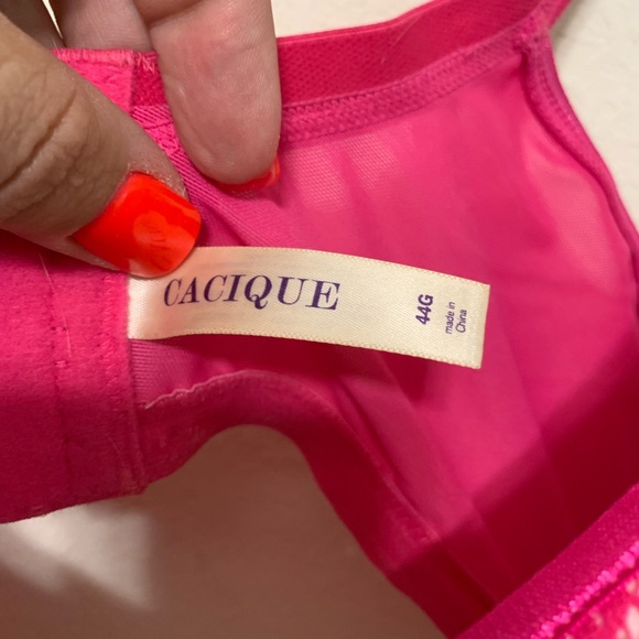 Bright Pink Lace Bra (+matching panty) - Picture 5 of 8